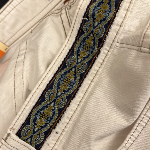 Lee ladies capris - Picture 10 of 10